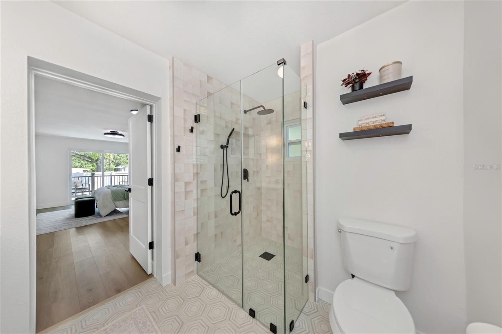 318 MEHLENBACHER RD, BELLEAIR, FL, 33756