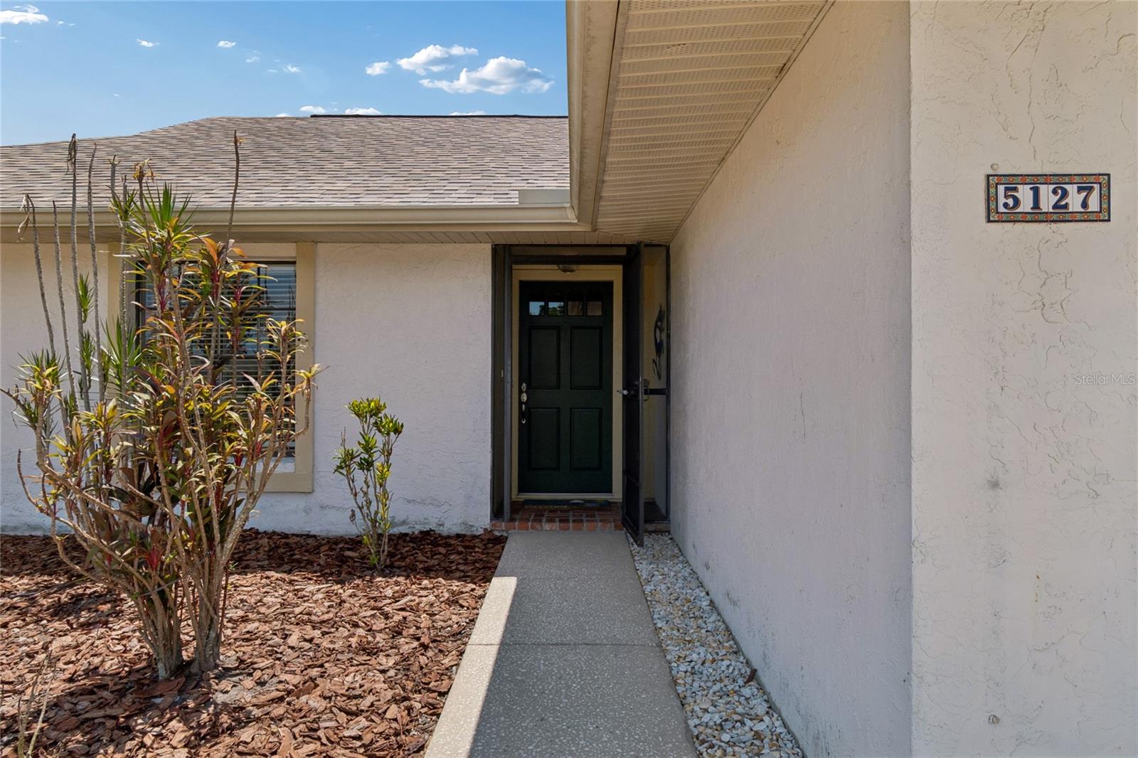 5127 NASHVILLE DR, TAMPA, FL, 33624