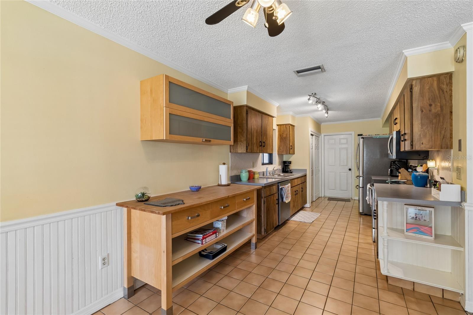 5127 NASHVILLE DR, TAMPA, FL, 33624