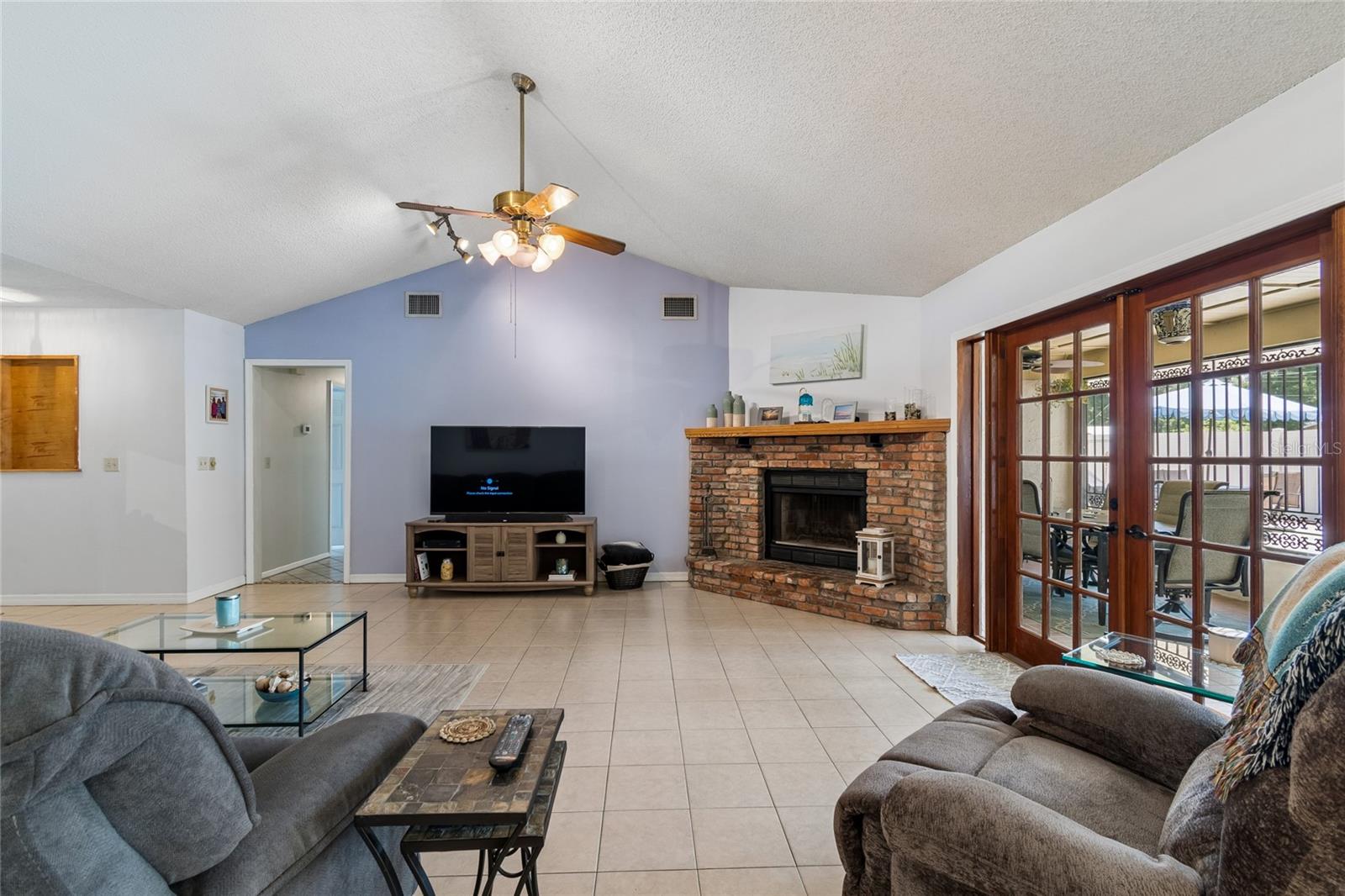 5127 NASHVILLE DR, TAMPA, FL, 33624