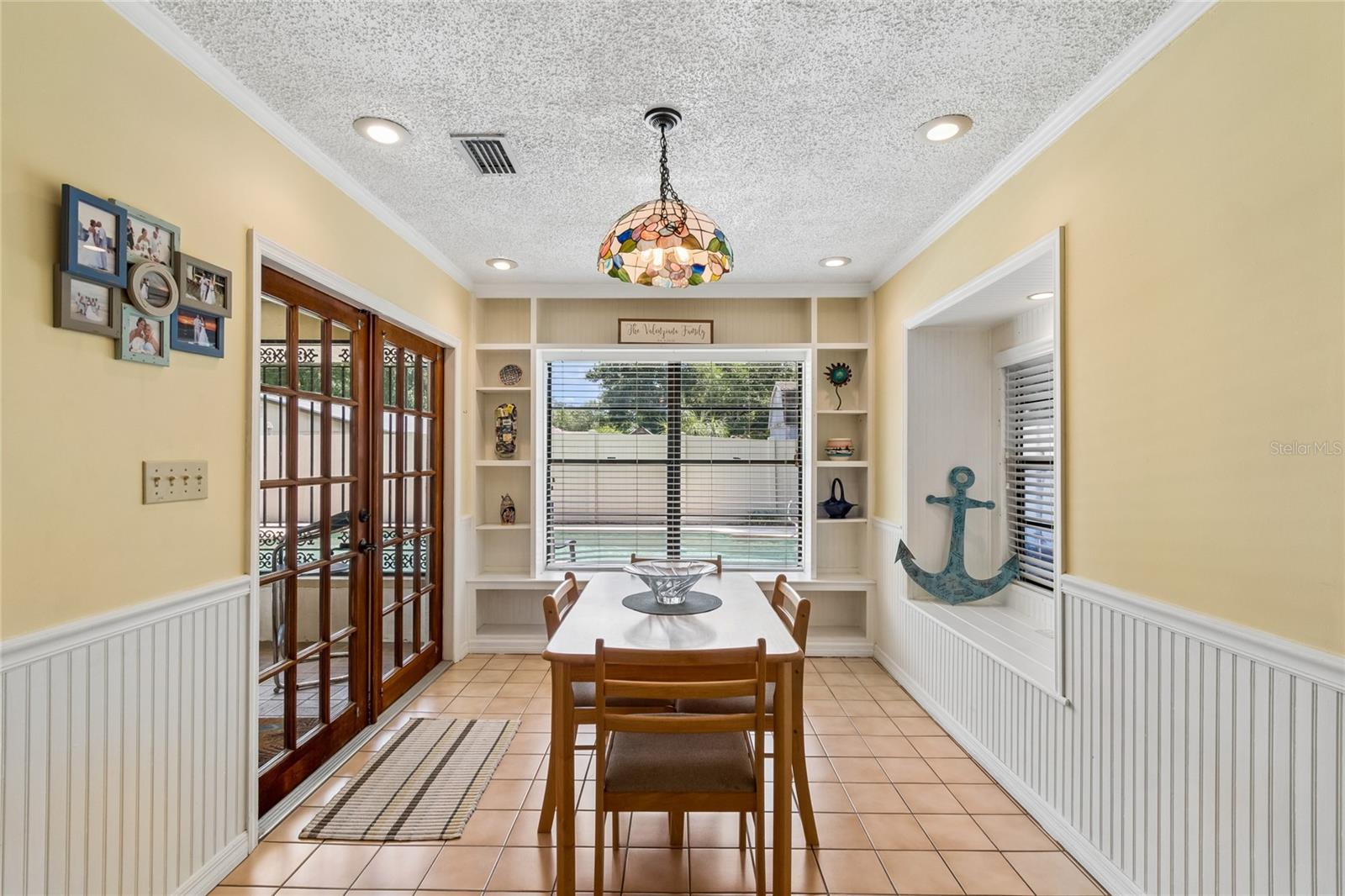 5127 NASHVILLE DR, TAMPA, FL, 33624