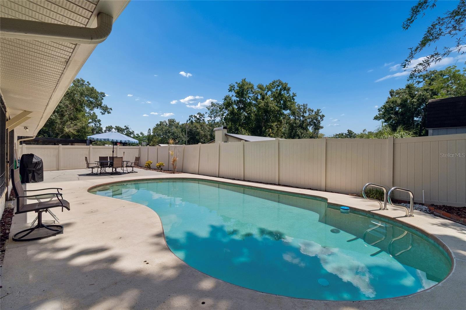 5127 NASHVILLE DR, TAMPA, FL, 33624