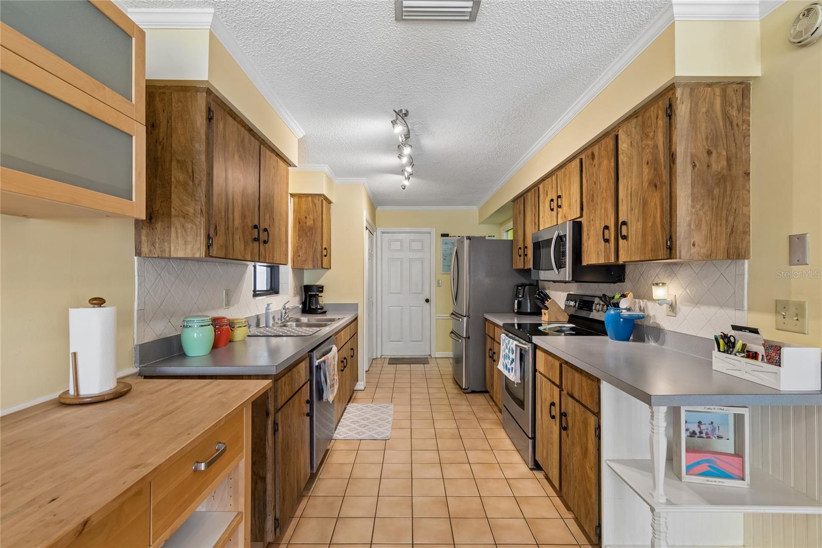 5127 NASHVILLE DR, TAMPA, FL, 33624