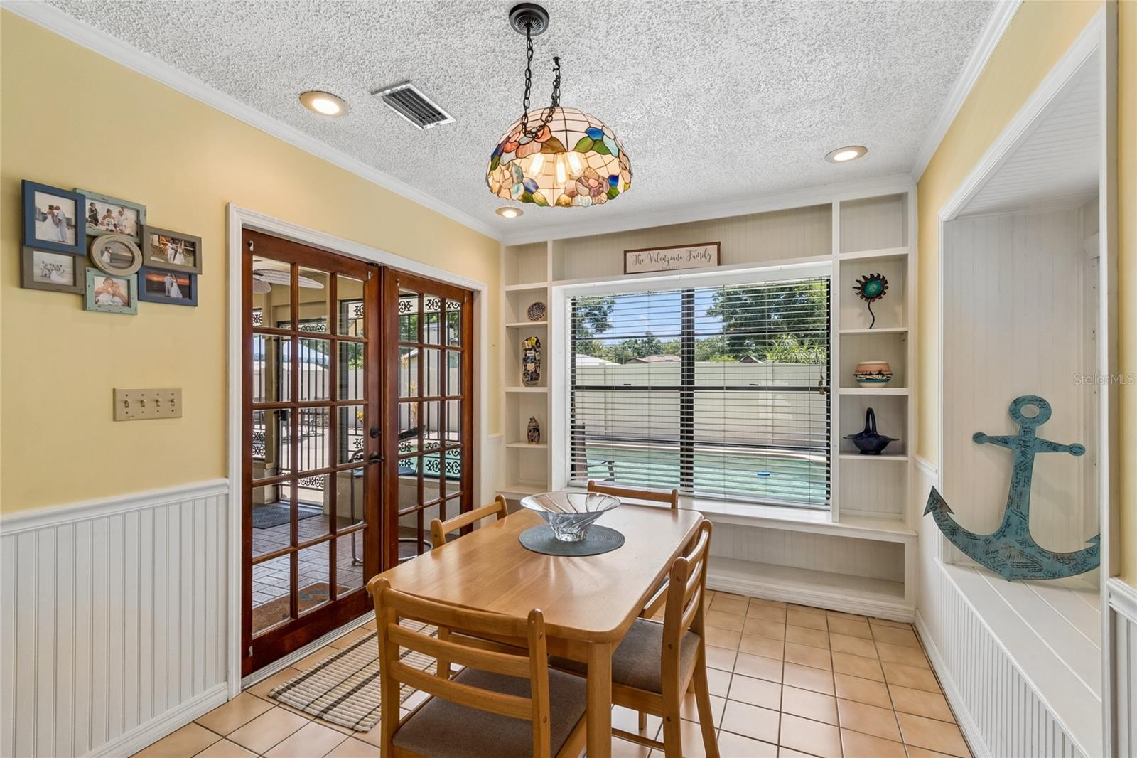5127 NASHVILLE DR, TAMPA, FL, 33624