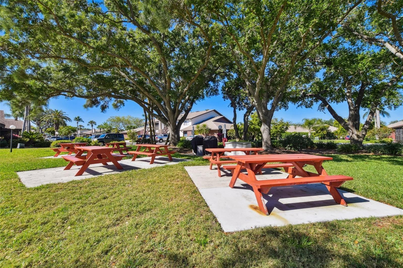 COUNTRY VILLAGE SEC 3, BRADENTON, FL, 34209