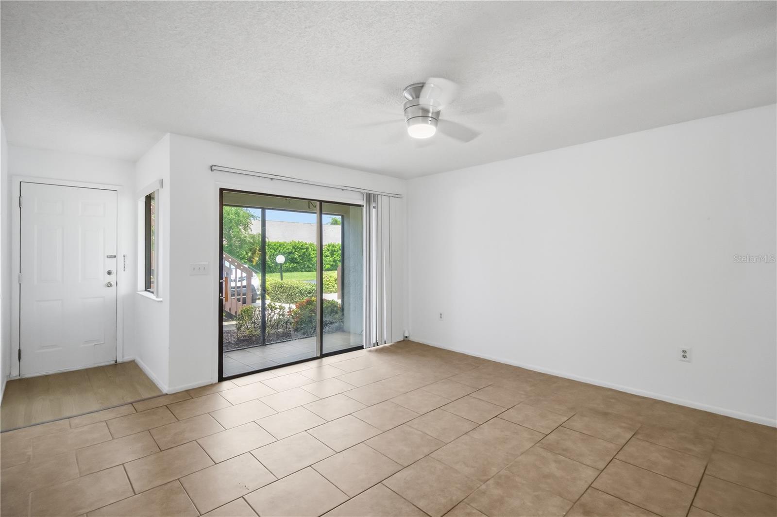 COUNTRY VILLAGE SEC 3, BRADENTON, FL, 34209