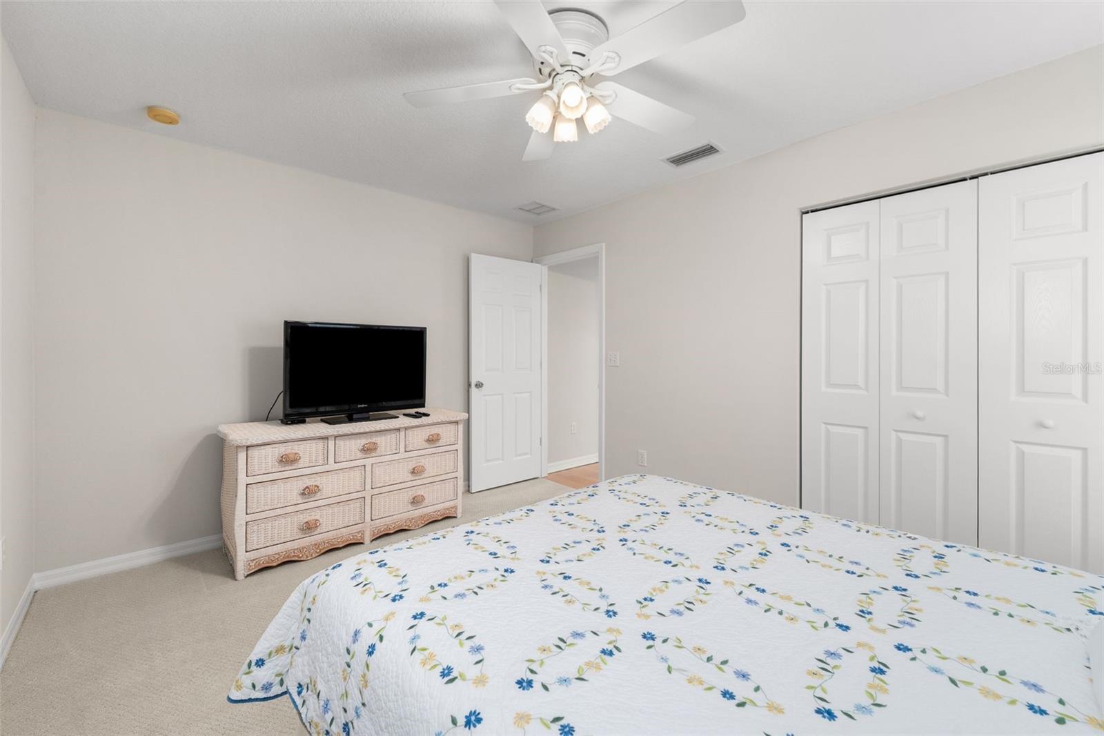 7418 WHITE OAKS RD, ALACHUA, FL, 32615