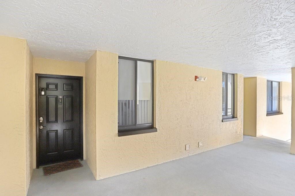 2424 W TAMPA BAY BLVD #M205, TAMPA, FL, 33607