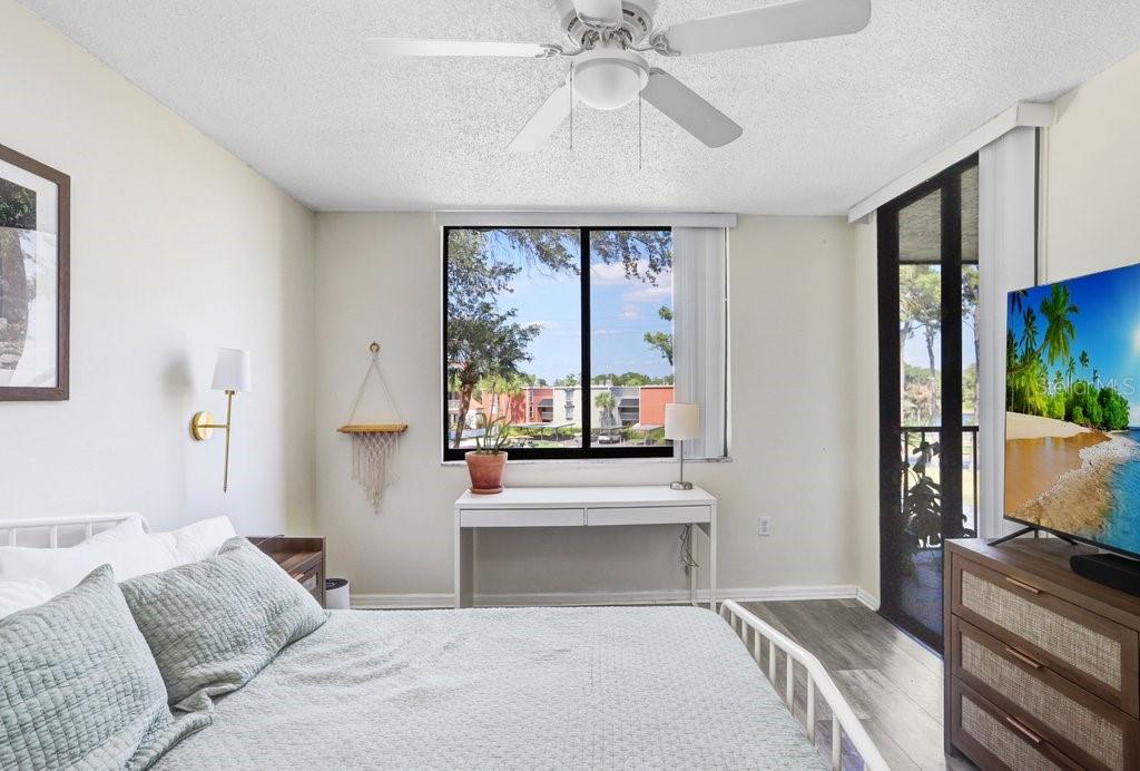 2424 W TAMPA BAY BLVD #M205, TAMPA, FL, 33607