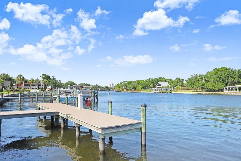 2424 W TAMPA BAY BLVD #M205, TAMPA, FL, 33607