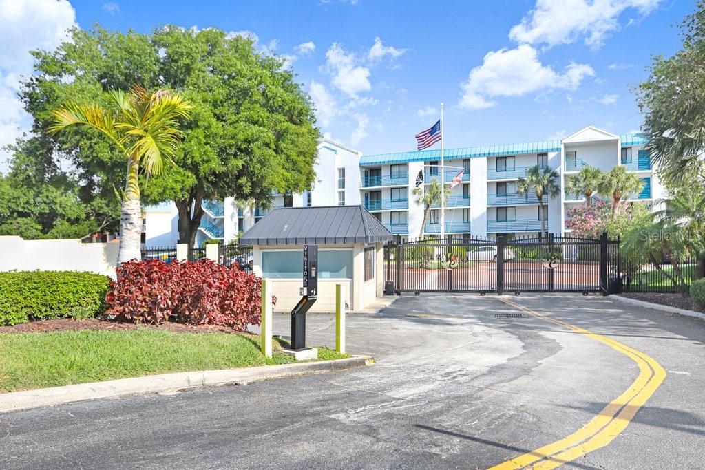 2424 W TAMPA BAY BLVD #M205, TAMPA, FL, 33607
