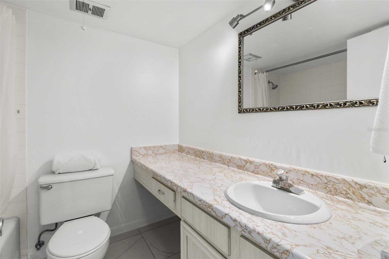 7400 SUN ISLAND DR S #412, SOUTH PASADENA, FL, 33707