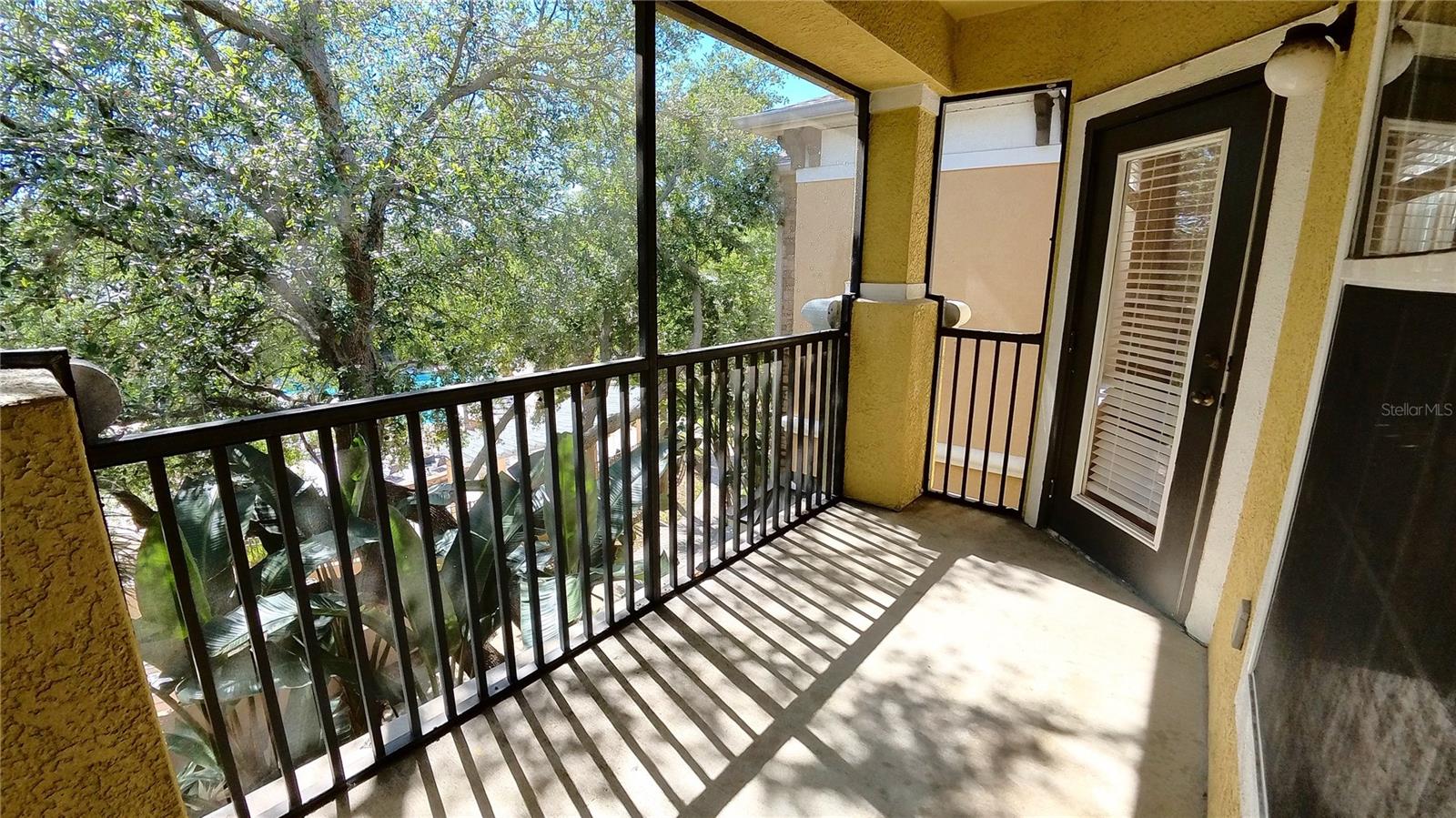 10017 COURTNEY PALMS BLVD #304, TAMPA, FL, 33619