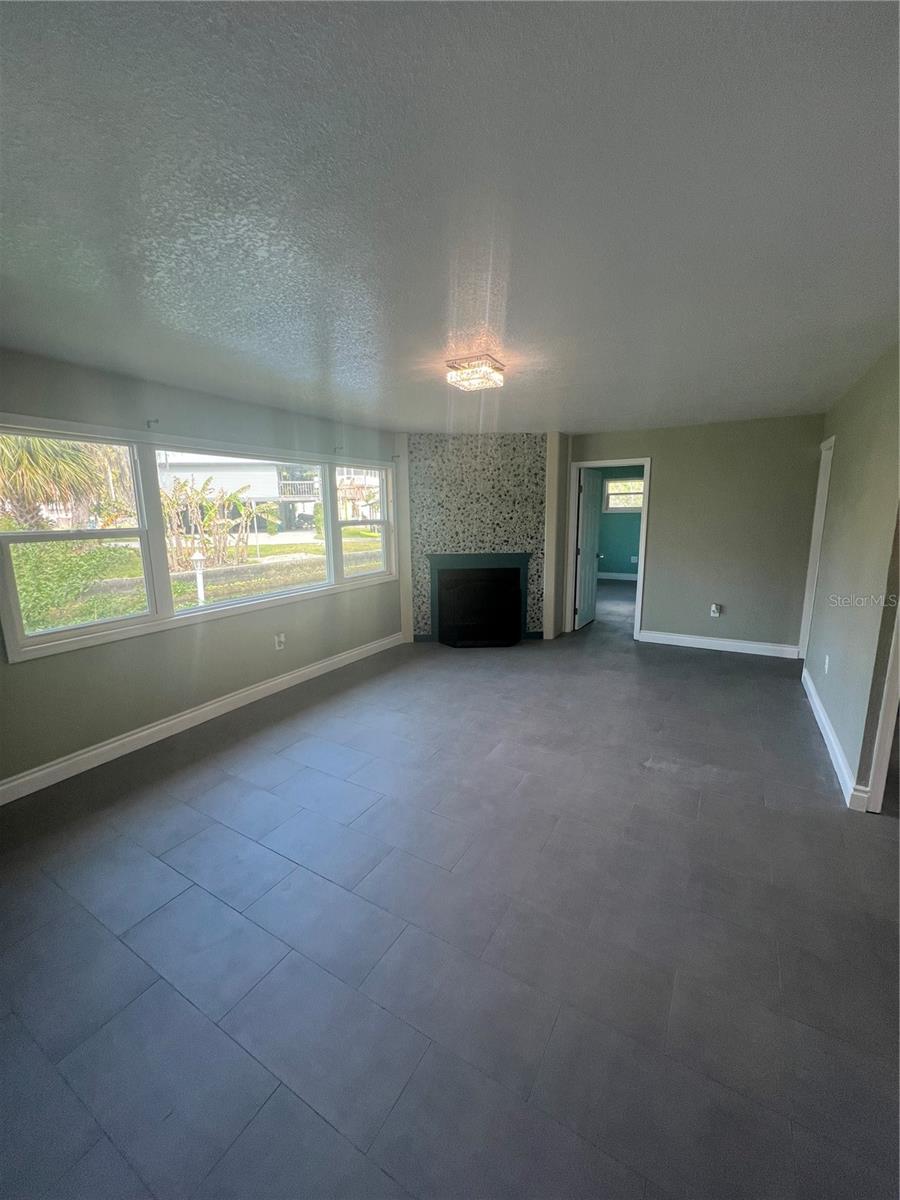 7222 TROPICAL DR, WEEKI WACHEE, FL, 34607