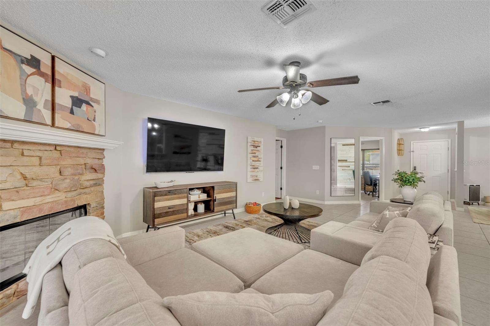 1852 VALE DR, CLERMONT, FL, 34711