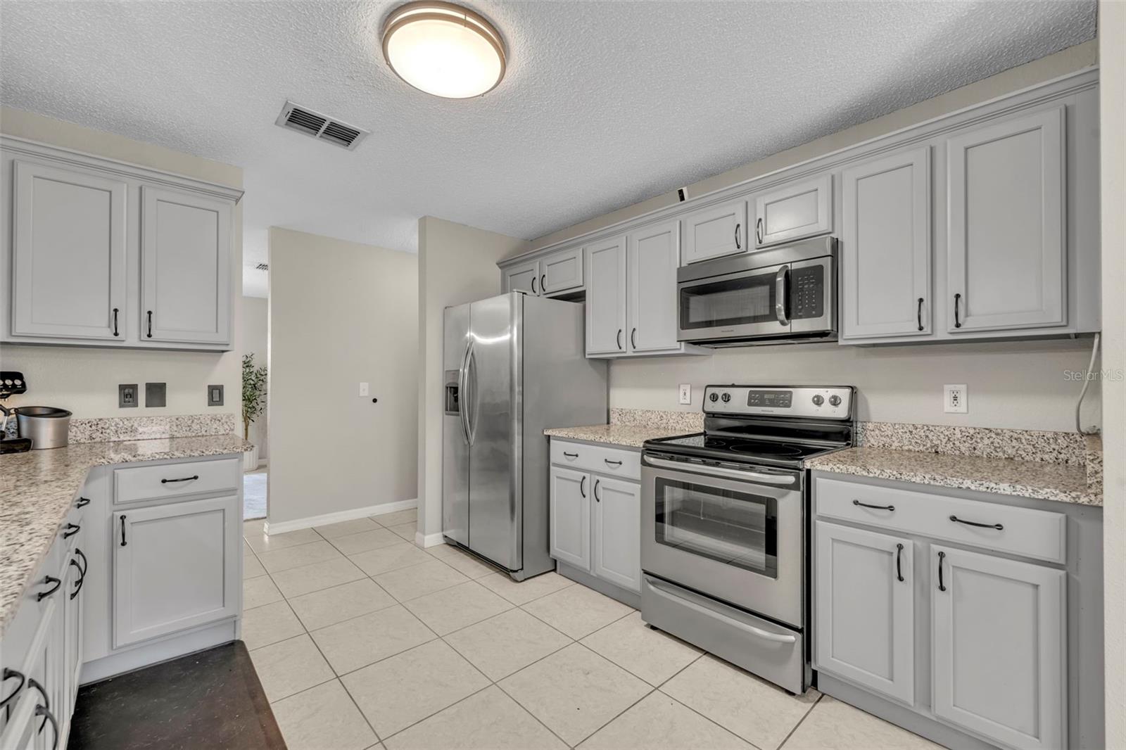 1852 VALE DR, CLERMONT, FL, 34711