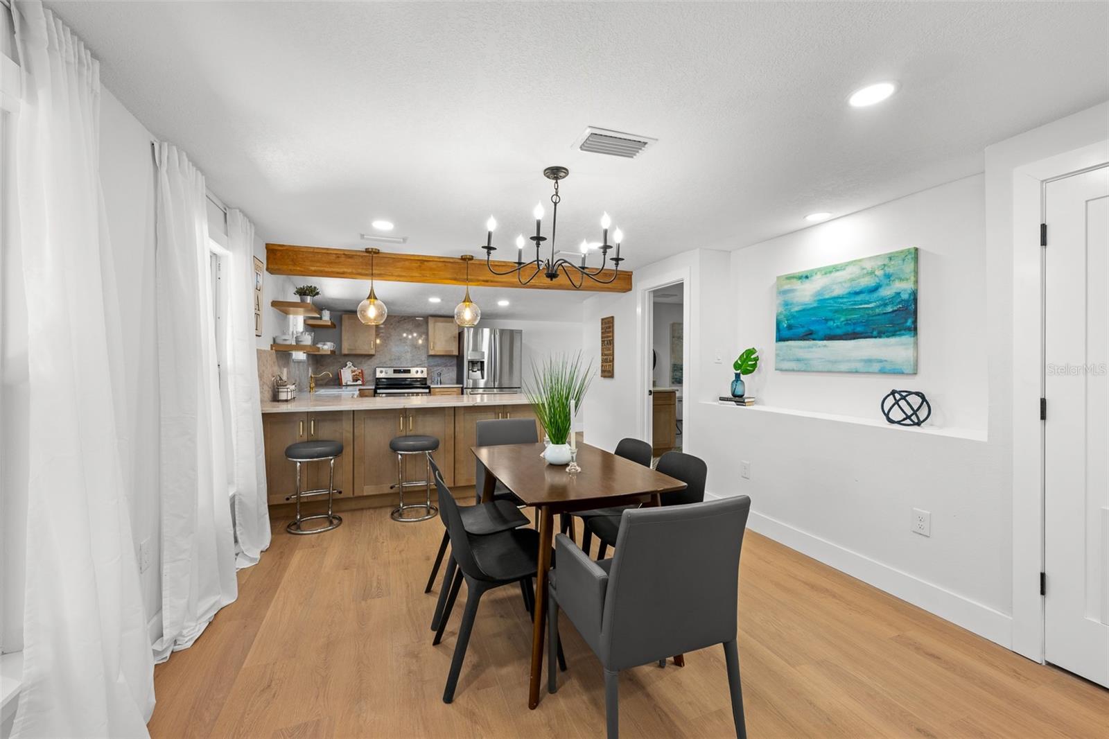 206 E NORTH ST, TAMPA, FL, 33604