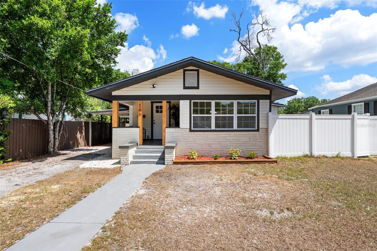 206 E NORTH ST, TAMPA, FL, 33604