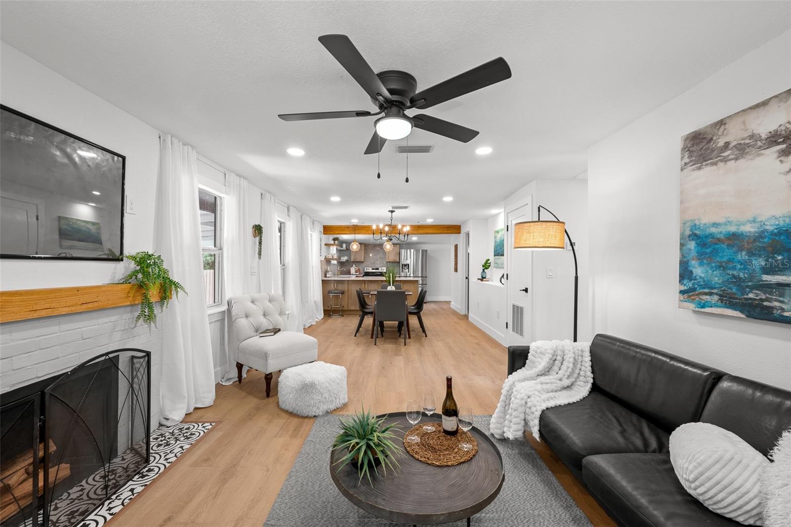 206 E NORTH ST, TAMPA, FL, 33604
