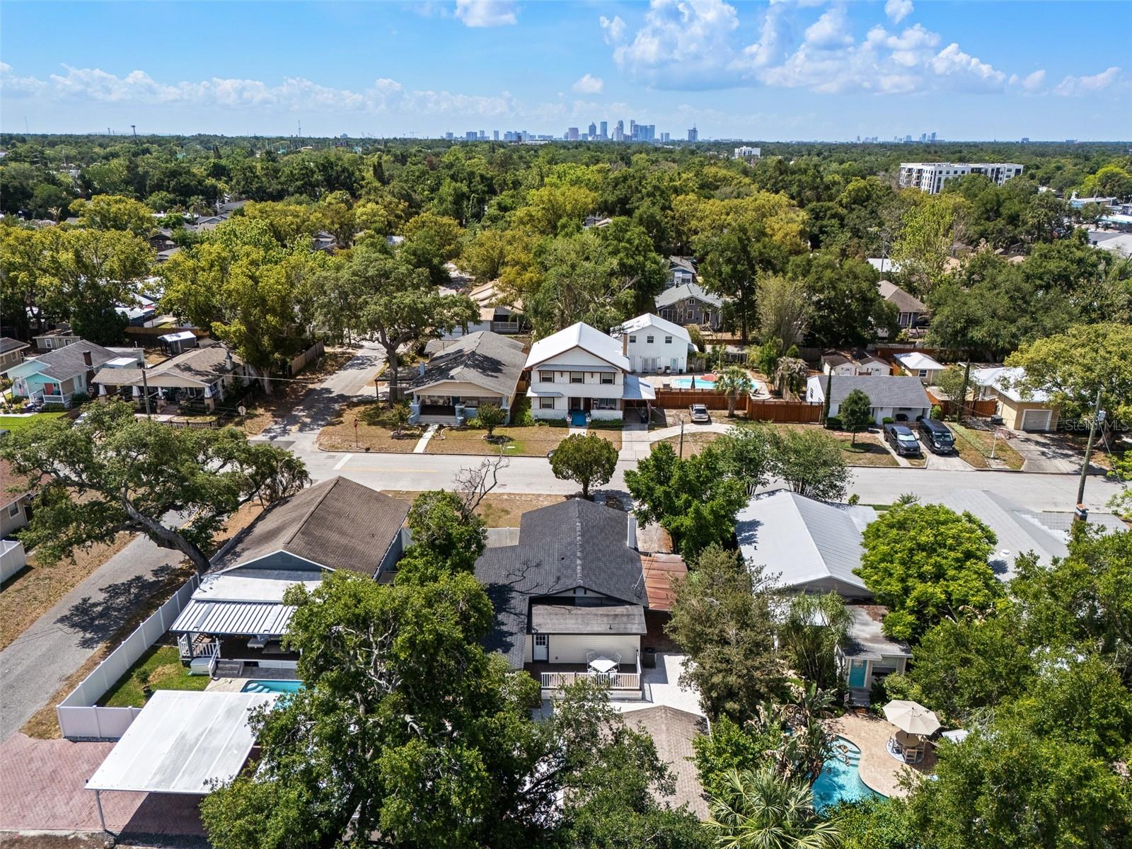 206 E NORTH ST, TAMPA, FL, 33604