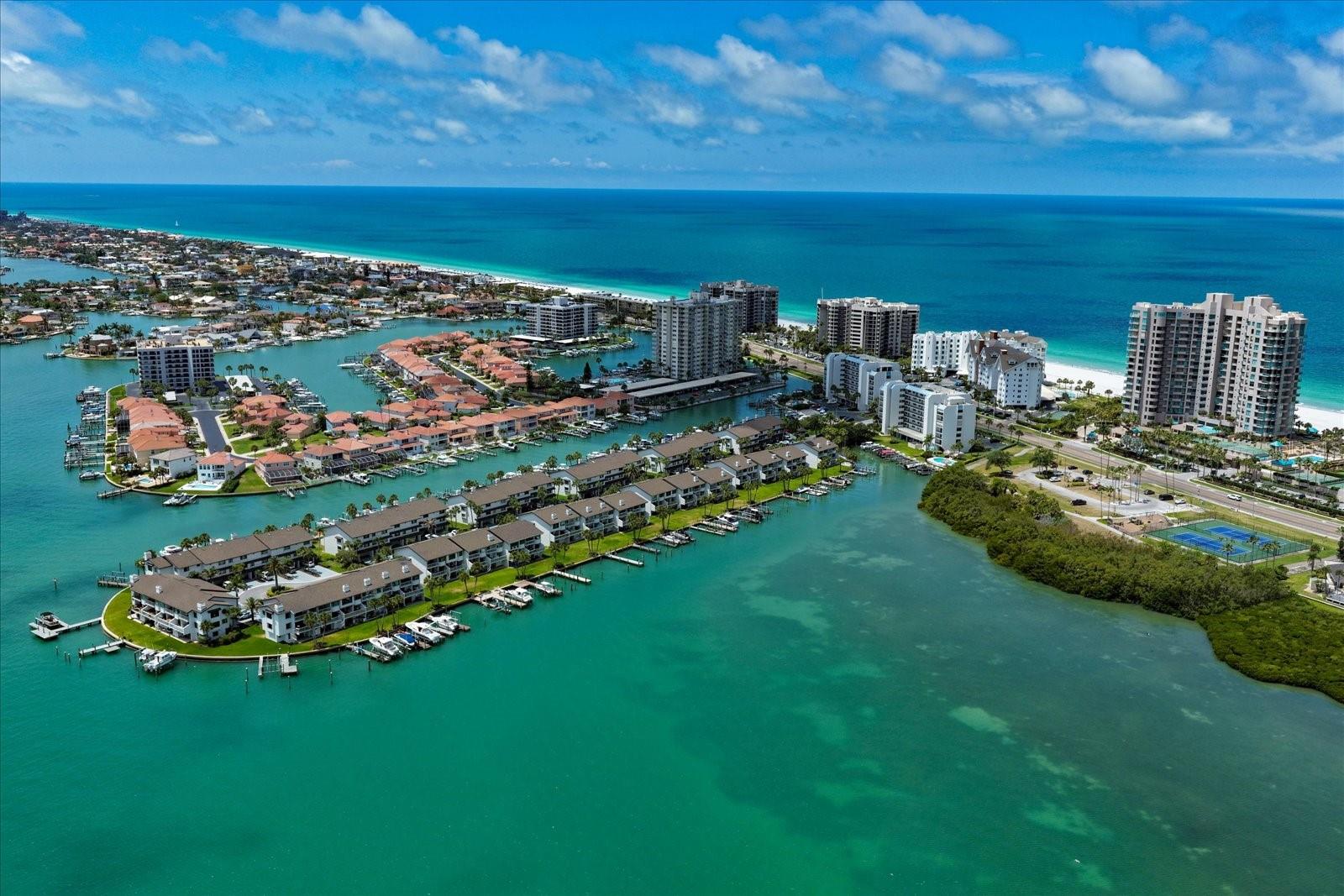 118 MARINA DEL REY CT, CLEARWATER BEACH, FL, 33767