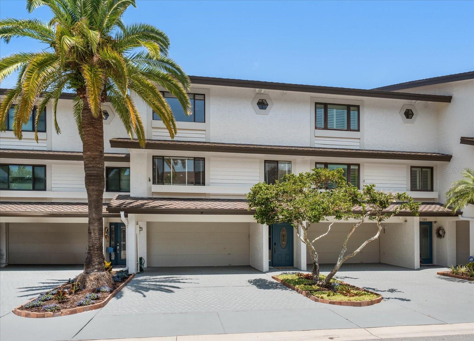 118 MARINA DEL REY CT, CLEARWATER BEACH, FL, 33767