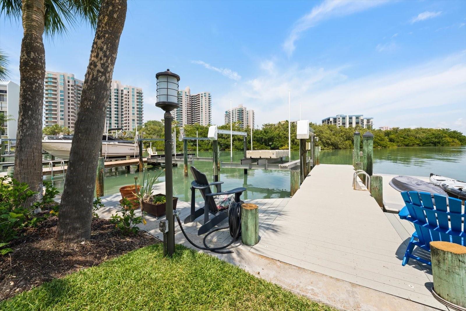 118 MARINA DEL REY CT, CLEARWATER BEACH, FL, 33767