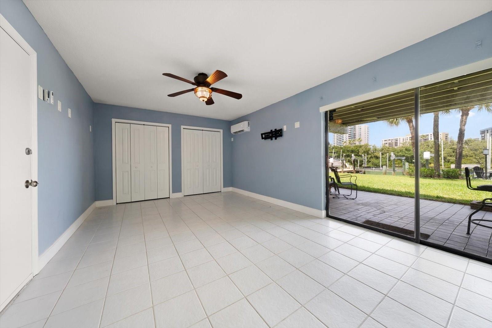 118 MARINA DEL REY CT, CLEARWATER BEACH, FL, 33767
