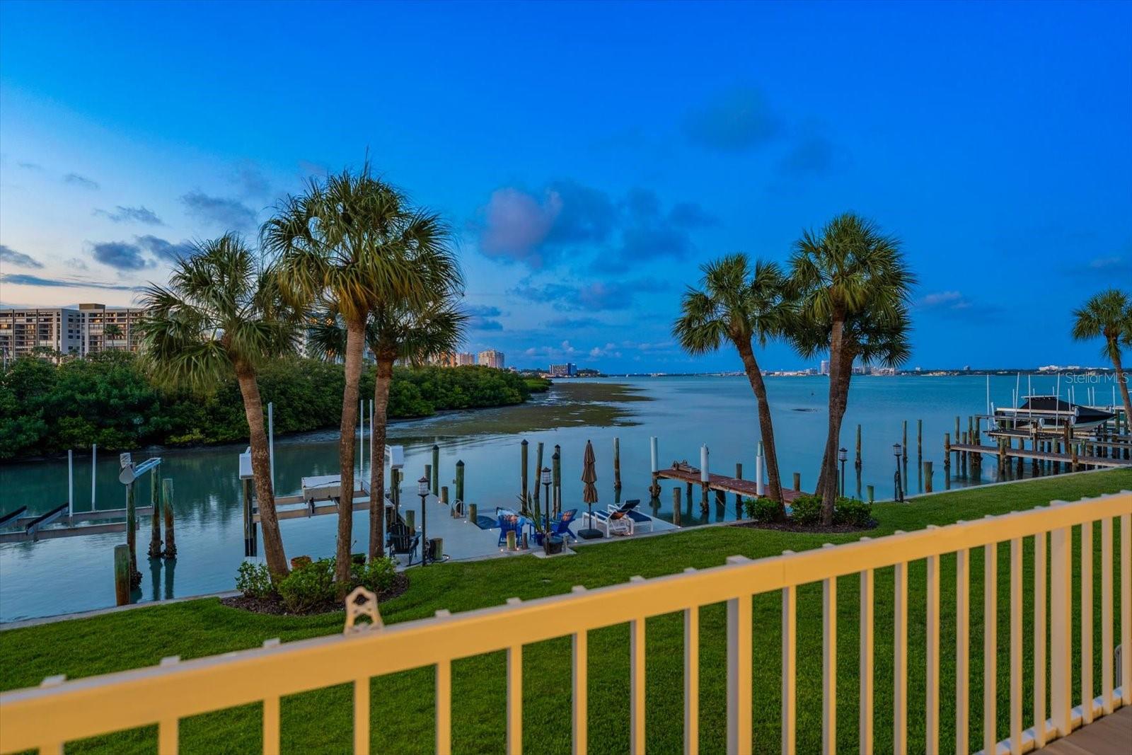 118 MARINA DEL REY CT, CLEARWATER BEACH, FL, 33767