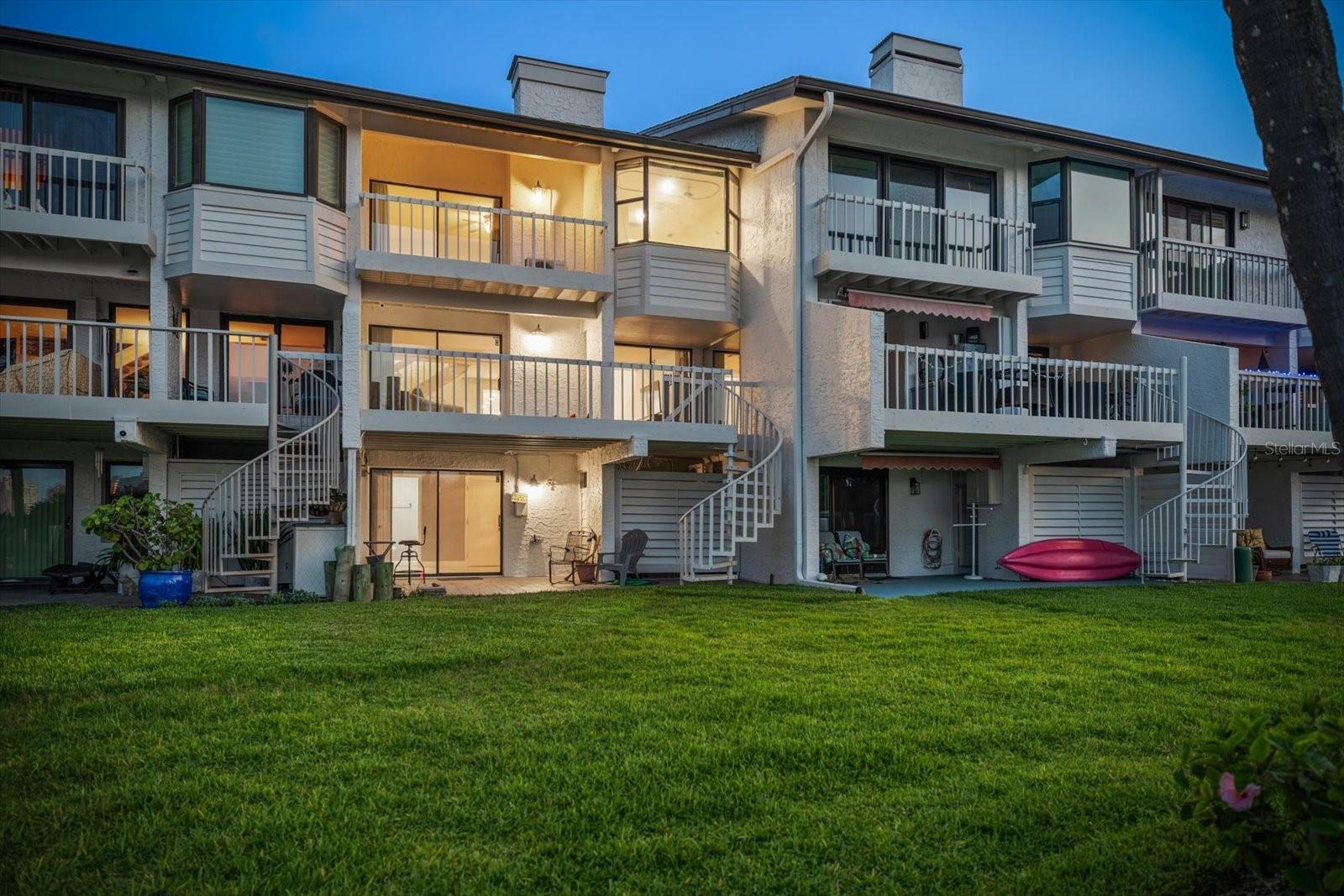 118 MARINA DEL REY CT, CLEARWATER BEACH, FL, 33767