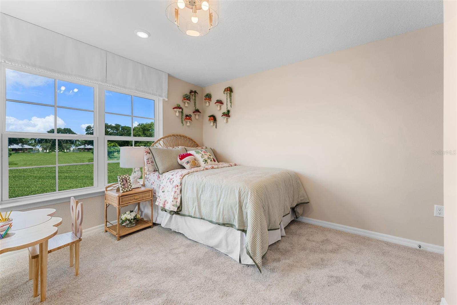 652 EMERALD GROVE DR, APOPKA, FL, 32703