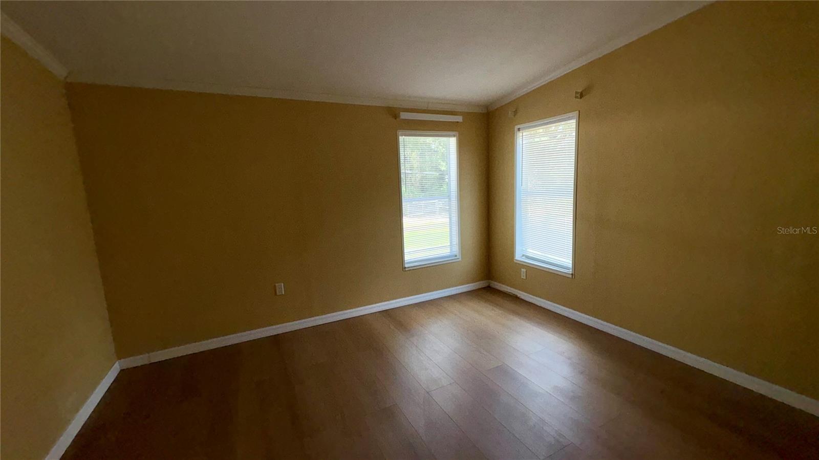 19112 IVERSON RD, LUTZ, FL, 33559