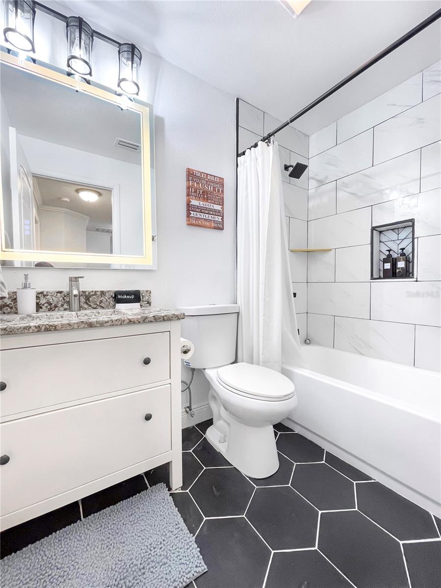 5730 IMPERIAL KY, TAMPA, FL, 33615