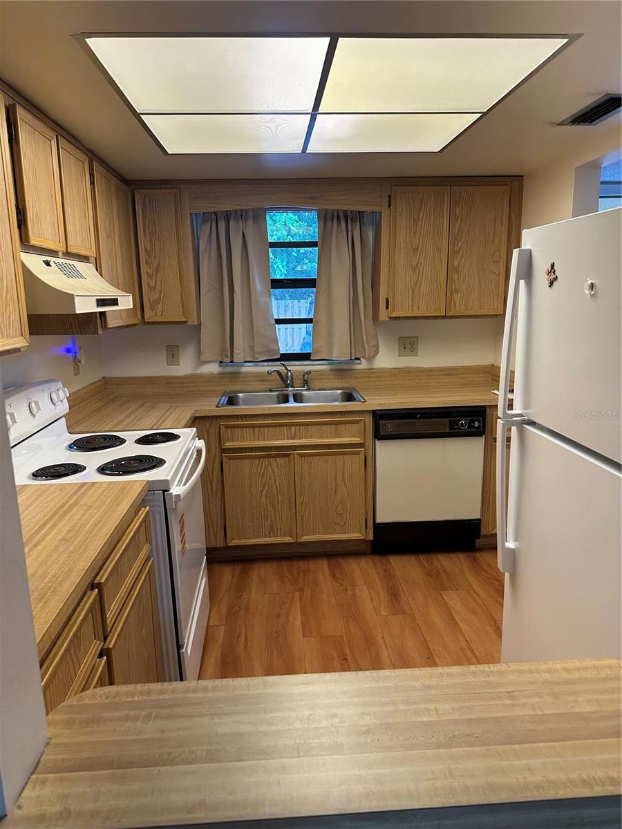 205 PALMETTO AVE #102, MERRITT ISLAND, FL, 32953