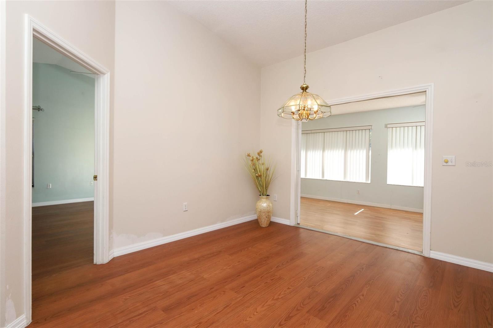 610 YORKTOWN DR, LEESBURG, FL, 34748