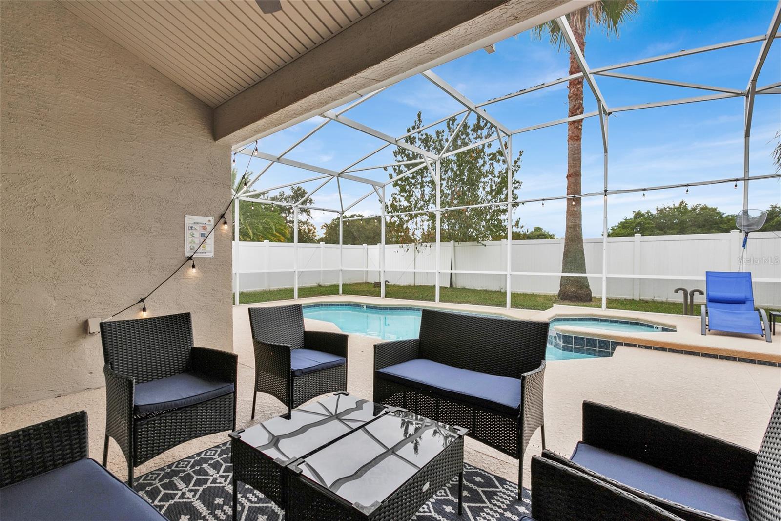 2590 SAND HILL POINT CIR, DAVENPORT, FL, 33837