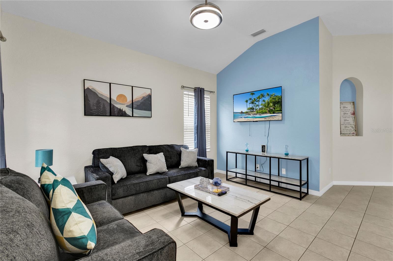 2590 SAND HILL POINT CIR, DAVENPORT, FL, 33837