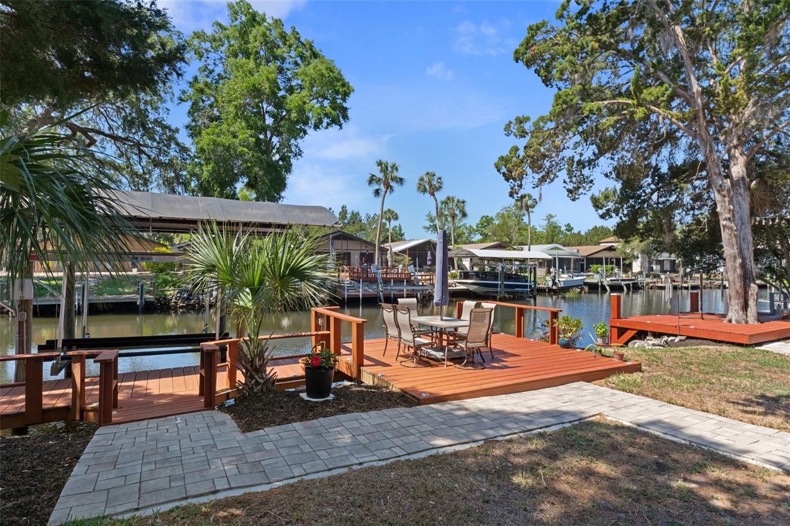 11430 W WATERWAY DR, HOMOSASSA, FL, 34448