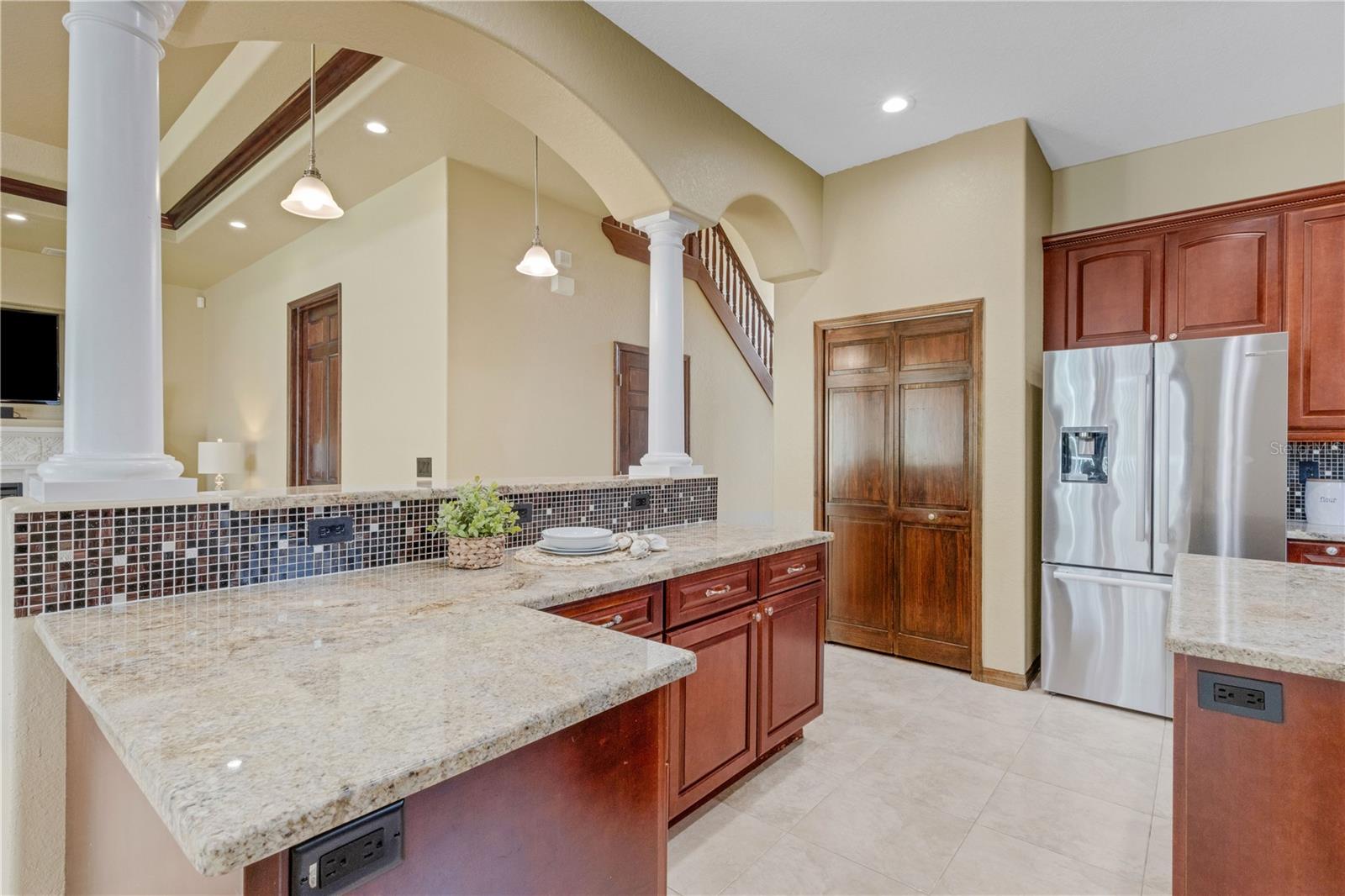 3021 59TH AVE S, ST PETERSBURG, FL, 33712