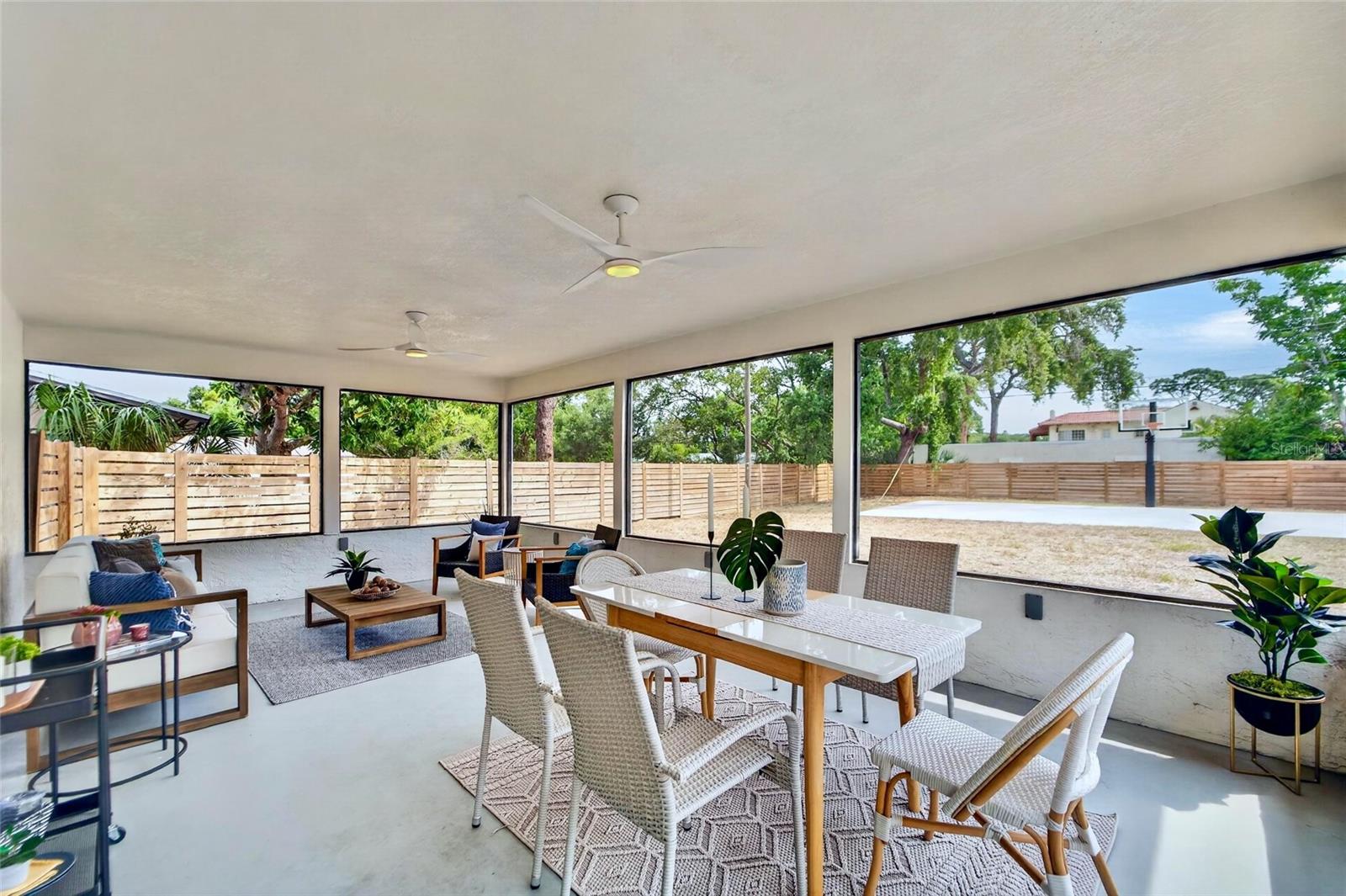 2575 GRANADA CIR E, ST PETERSBURG, FL, 33712