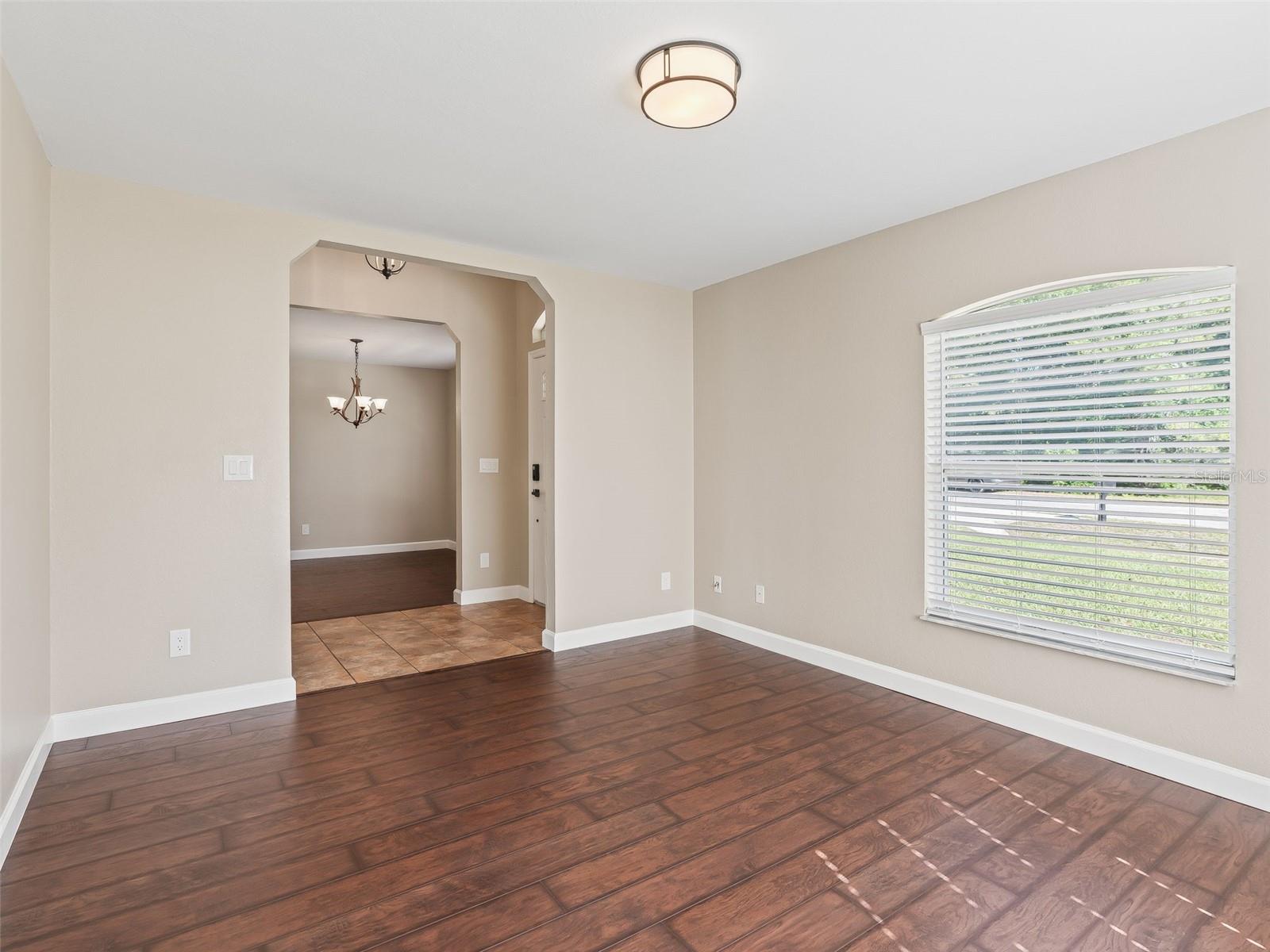 214 FISHER RUN, OCKLAWAHA, FL, 32179