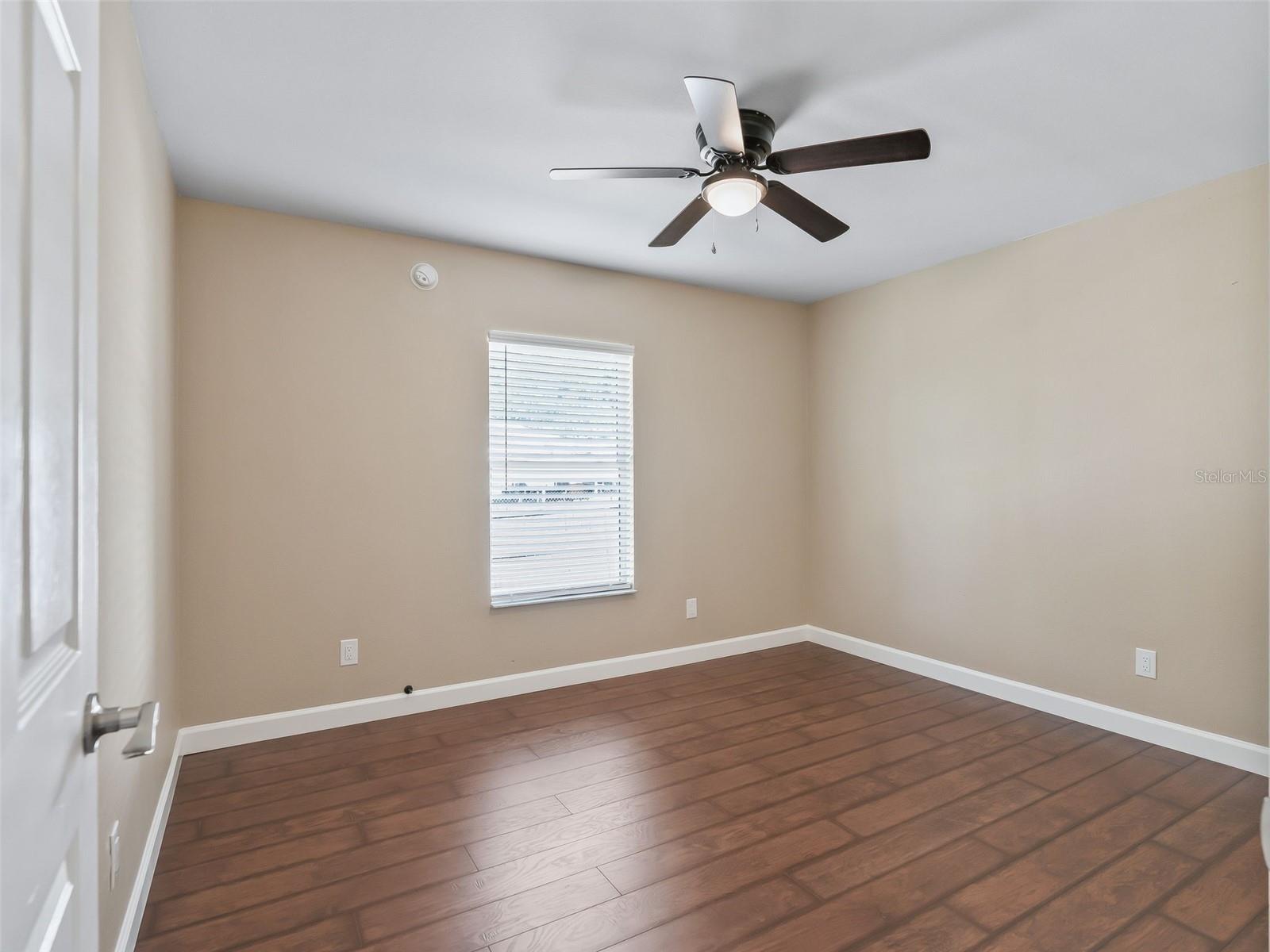 214 FISHER RUN, OCKLAWAHA, FL, 32179