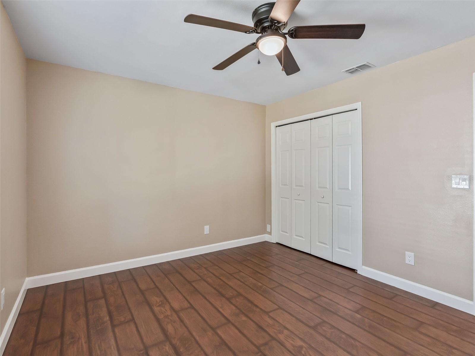 214 FISHER RUN, OCKLAWAHA, FL, 32179