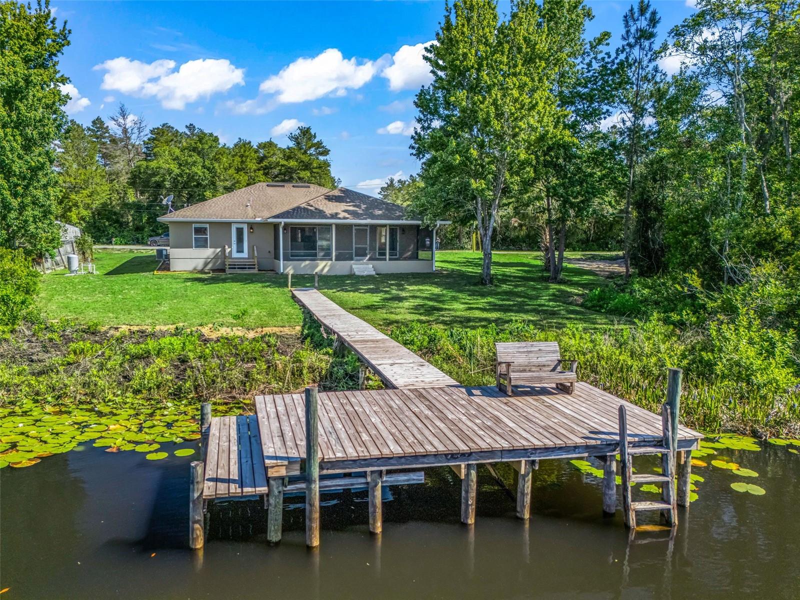 214 FISHER RUN, OCKLAWAHA, FL, 32179