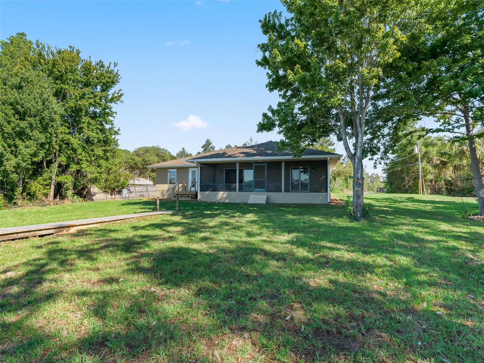 214 FISHER RUN, OCKLAWAHA, FL, 32179