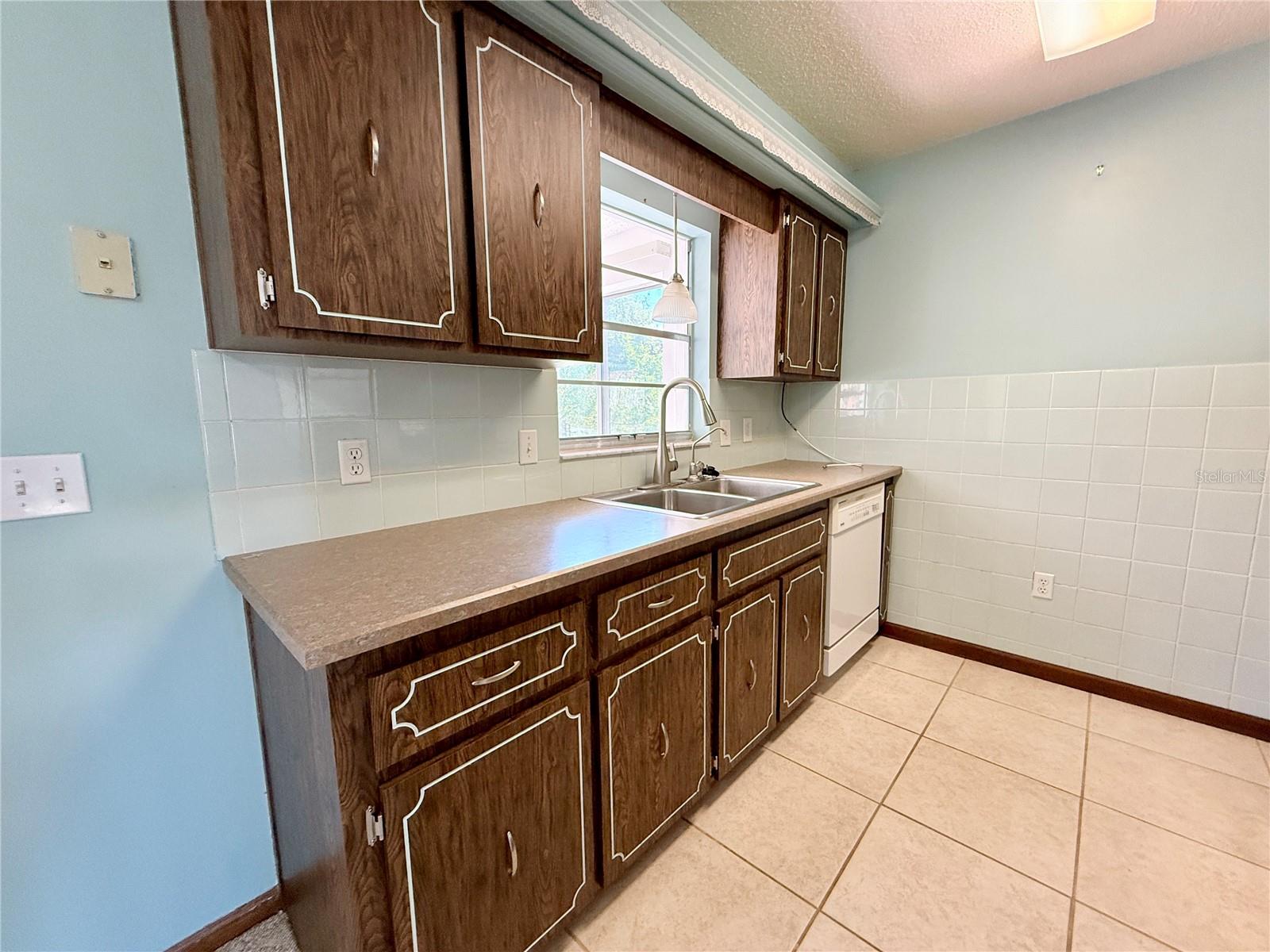 644 N FIRWOOD DR, DELTONA, FL, 32725
