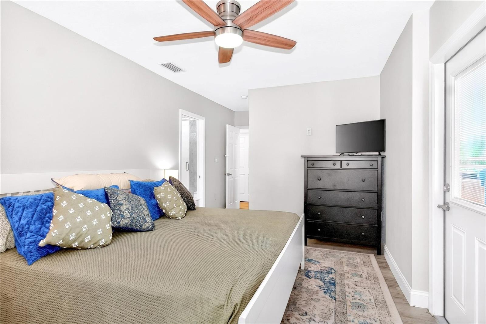 3608 W CARMEN ST, TAMPA, FL, 33609