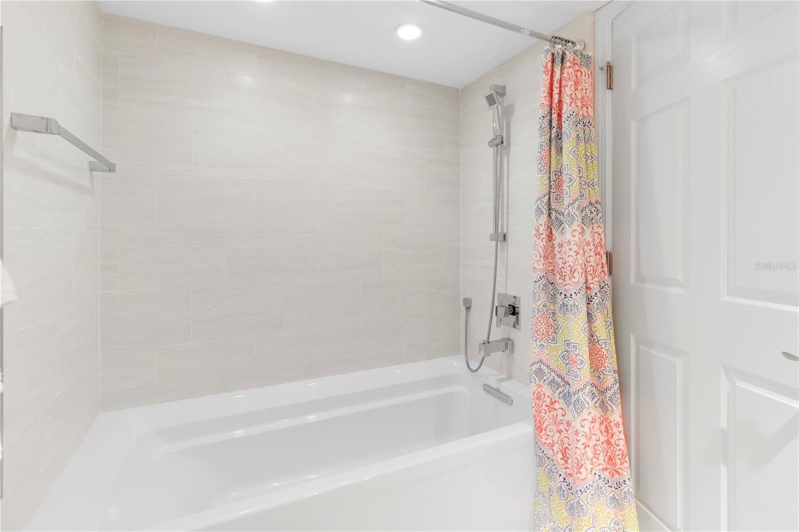 9320 CLUBSIDE CIR #2201, SARASOTA, FL, 34238