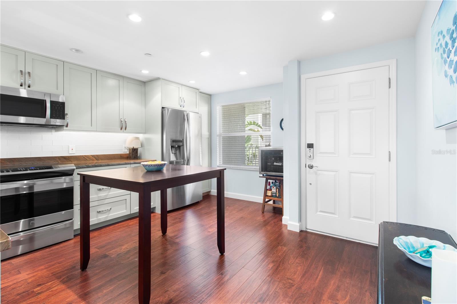 9320 CLUBSIDE CIR #2201, SARASOTA, FL, 34238
