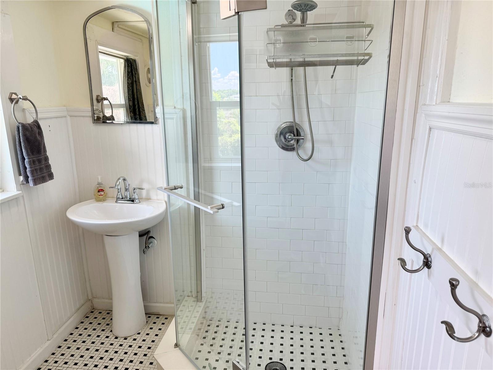 708 E LEMON AVE, EUSTIS, FL, 32726